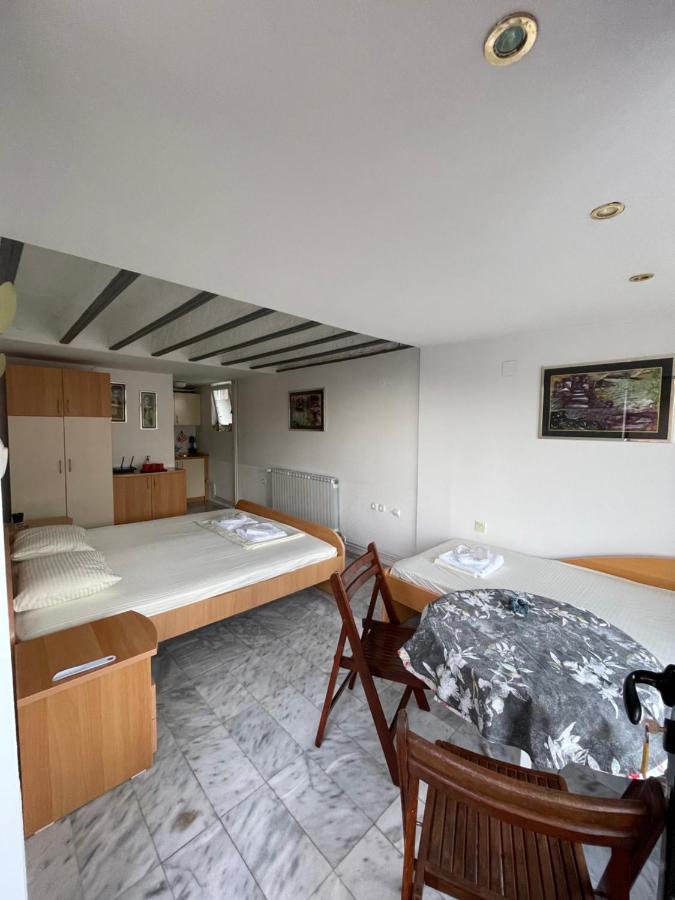Apartments Evelyn Ohrid Esterno foto