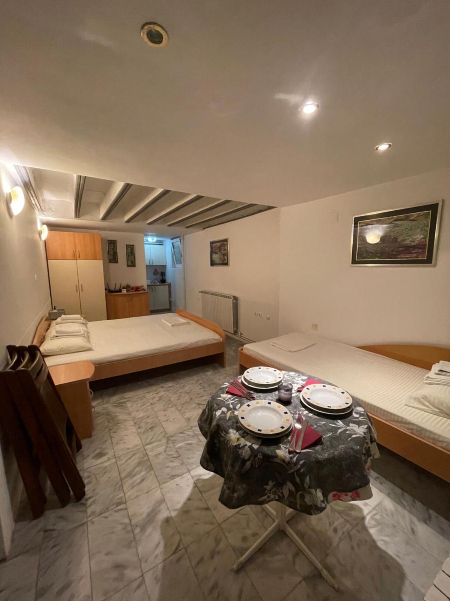 Apartments Evelyn Ohrid Esterno foto